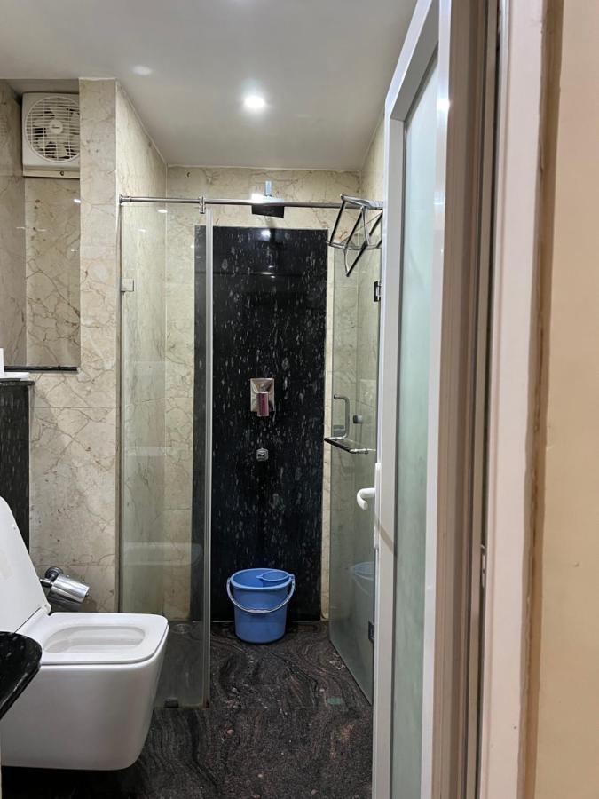 Hotel Lee Garden Near To Blue Flag Beach 500 Mtrs Puri Dış mekan fotoğraf