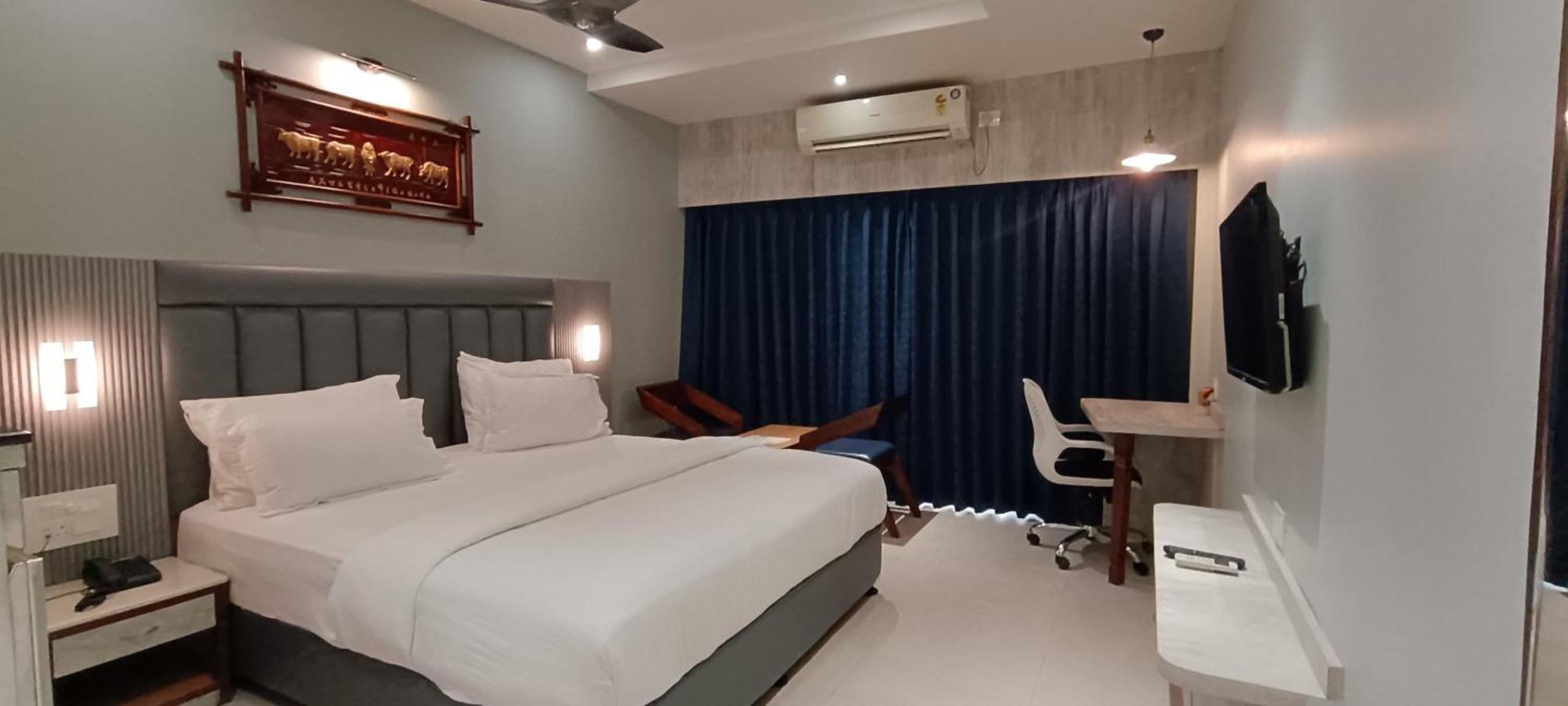 Hotel Lee Garden Near To Blue Flag Beach 500 Mtrs Puri Dış mekan fotoğraf